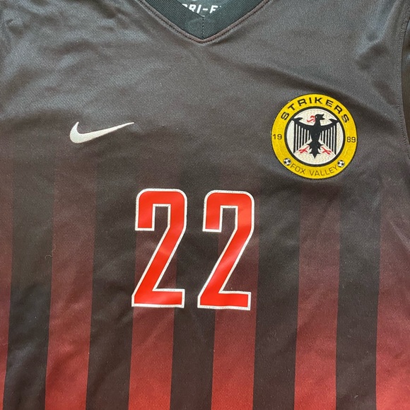 Black & Red Soccer Club Fox Valley Strikers Nike Size Small - Picture 5 of 10